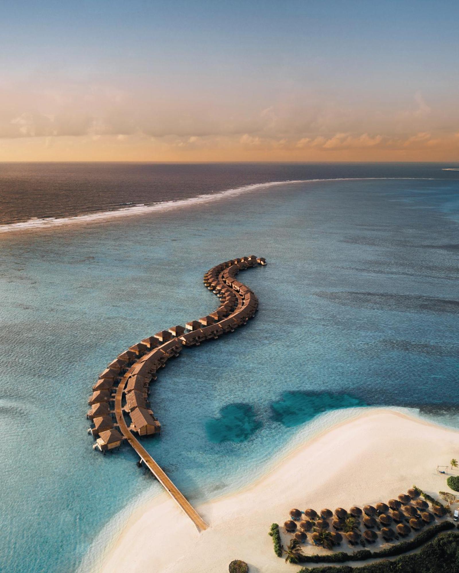 & Me Maldives - Adults Only - Premium Курортный комплекс Muravandhoo